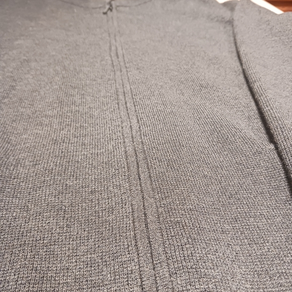 Eileen Fisher Italian Yarn 100% Wool Gray Cardigan Full Zip Size M - Picture 7 of 9